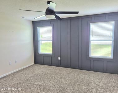 2537 Oak Stream Drive - Photo Thumbnail 6