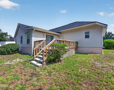 9256 Dale View Lane W - Photo Thumbnail 27
