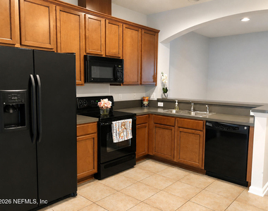 6150 High Tide Boulevard - Photo Thumbnail 6