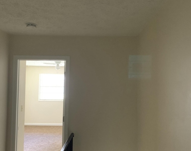 1201 Bretta Street - Photo Thumbnail 7