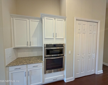 338 Willow Winds Parkway - Photo Thumbnail 7