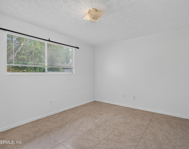9954 Larkdale Court - Photo Thumbnail 25
