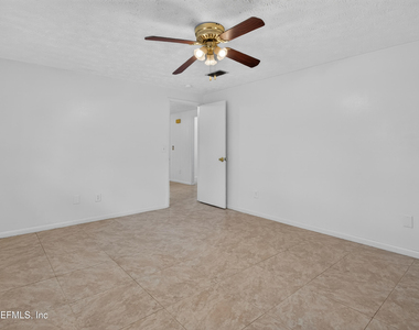 9954 Larkdale Court - Photo Thumbnail 18