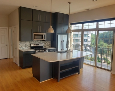 6423 W Touhy Avenue - Photo Thumbnail 15