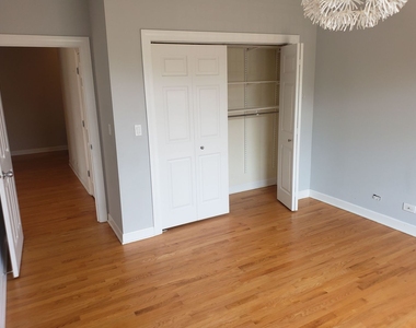6423 W Touhy Avenue - Photo Thumbnail 18