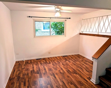 386 Dover Drive - Photo Thumbnail 1