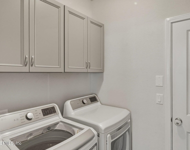 85457 Amaryllis Court - Photo Thumbnail 41