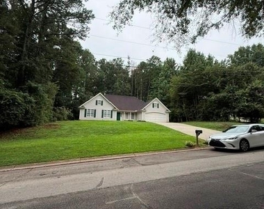 644 Laufin Court - Photo Thumbnail 2