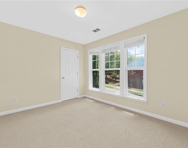 1999 Hailston Lane - Photo Thumbnail 18