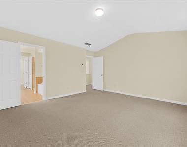 1999 Hailston Lane - Photo Thumbnail 13