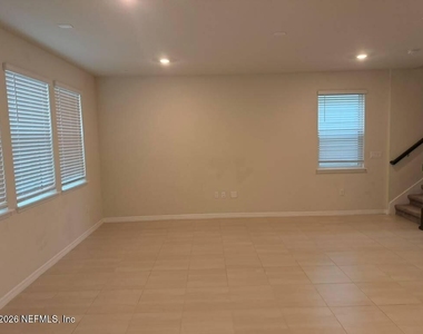 82 Sage Hen Drive - Photo Thumbnail 2