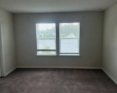 82 Sage Hen Drive - Photo Thumbnail 12