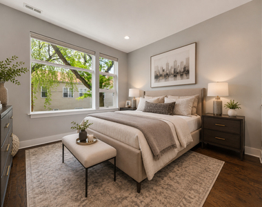 1849 N Saint Louis Avenue - Photo Thumbnail 10