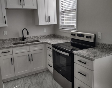1552 Naldo Avenue - Photo Thumbnail 27