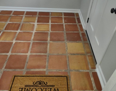 1552 Naldo Avenue - Photo Thumbnail 5