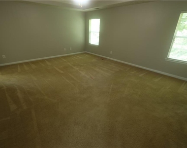 156 Shadowhill Lane - Photo Thumbnail 15
