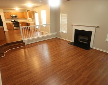 156 Shadowhill Lane - Photo Thumbnail 7