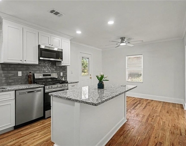 1201 Walker Drive - Photo Thumbnail 12