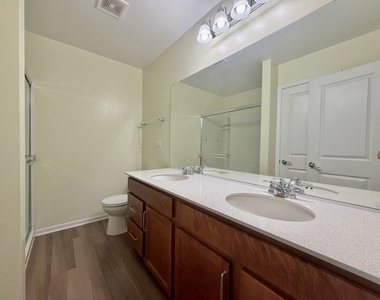 1492 Orchid Street - Photo Thumbnail 9