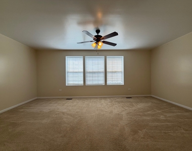 1492 Orchid Street - Photo Thumbnail 7