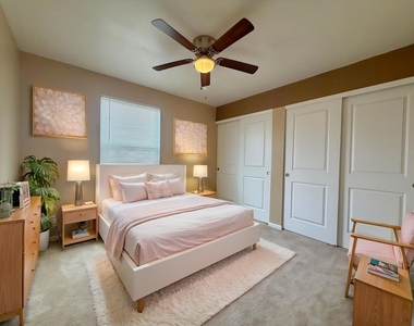 1492 Orchid Street - Photo Thumbnail 10