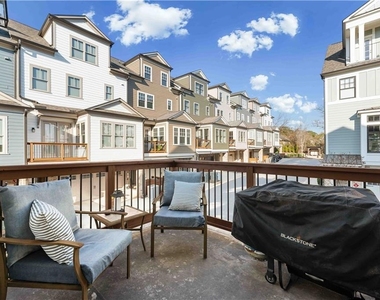 288 Heritage Lane Se - Photo Thumbnail 17