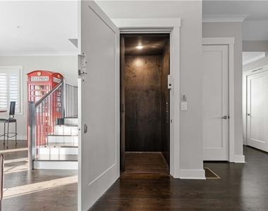 288 Heritage Lane Se - Photo Thumbnail 12