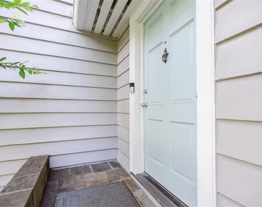 1148 Forrest Boulevard - Photo Thumbnail 2