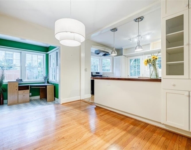 1148 Forrest Boulevard - Photo Thumbnail 8