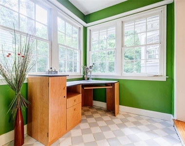 1148 Forrest Boulevard - Photo Thumbnail 17