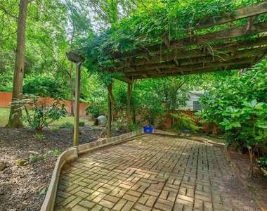 1148 Forrest Boulevard - Photo Thumbnail 32