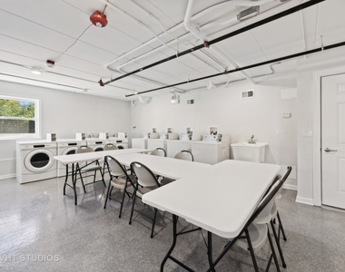 515 N Cass Avenue - Photo Thumbnail 20