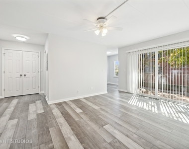 515 N Cass Avenue - Photo Thumbnail 12