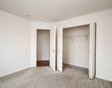 35 Thomas Court - Photo Thumbnail 23