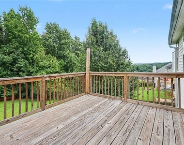 4824 Buchli Lane - Photo Thumbnail 24