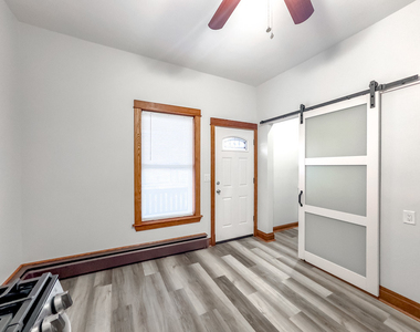 3422 W Mclean Avenue - Photo Thumbnail 3