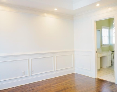 1127 Ashton Bluff Drive Ne - Photo Thumbnail 14