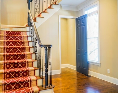1127 Ashton Bluff Drive Ne - Photo Thumbnail 23