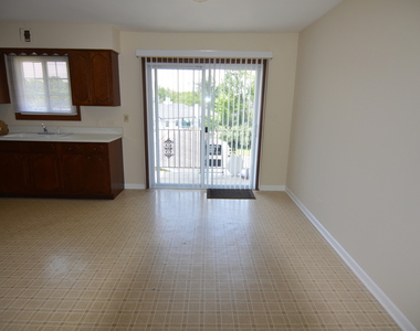 370 Eastern Avenue - Photo Thumbnail 2