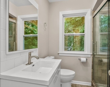 23776 N Overhill Drive - Photo Thumbnail 9