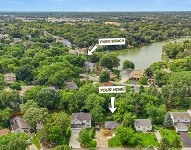23776 N Overhill Drive - Photo Thumbnail 1