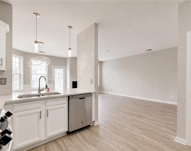 2785 Sudbury Trace - Photo Thumbnail 8