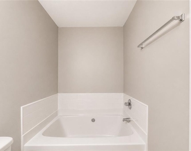 2785 Sudbury Trace - Photo Thumbnail 20