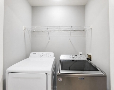 2785 Sudbury Trace - Photo Thumbnail 32