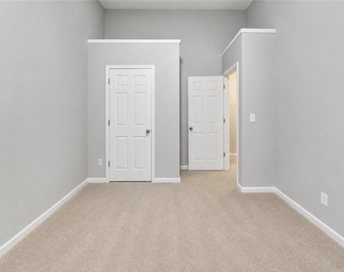 2785 Sudbury Trace - Photo Thumbnail 31