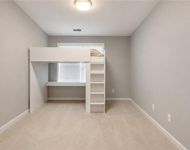 2785 Sudbury Trace - Photo Thumbnail 23