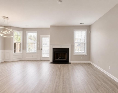 2785 Sudbury Trace - Photo Thumbnail 10