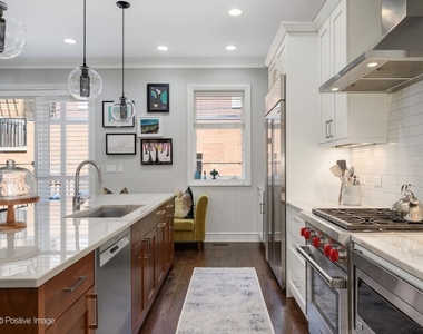 1046 W Altgeld Street - Photo Thumbnail 7
