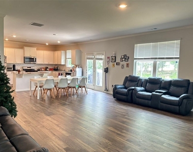 1446 Braselton Village Parkway - Photo Thumbnail 5