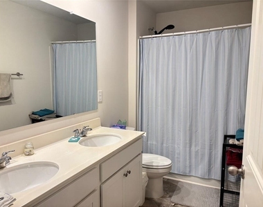 1446 Braselton Village Parkway - Photo Thumbnail 16